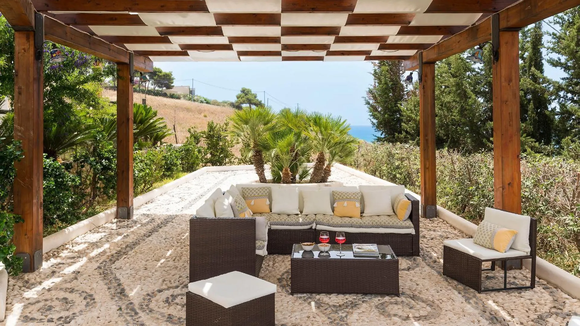 Villa Anthea Montallegro 0*,