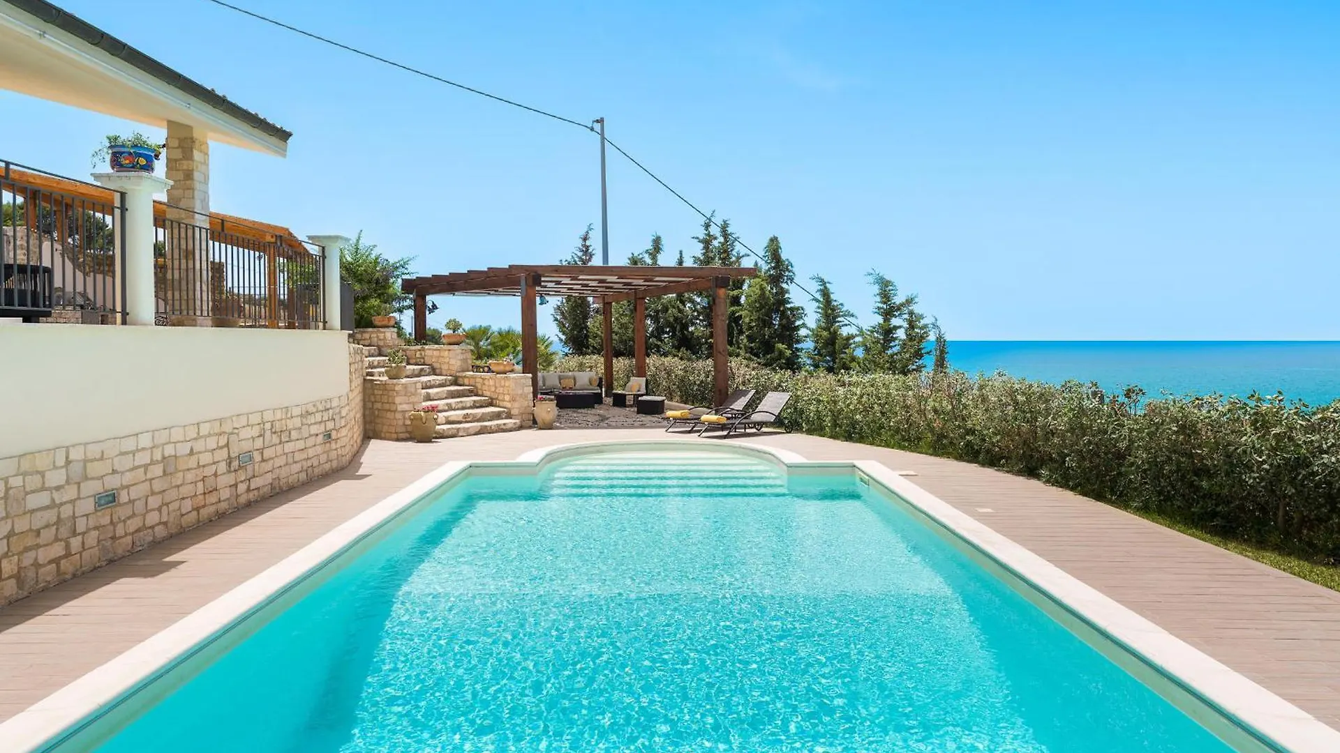 Villa Anthea Montallegro